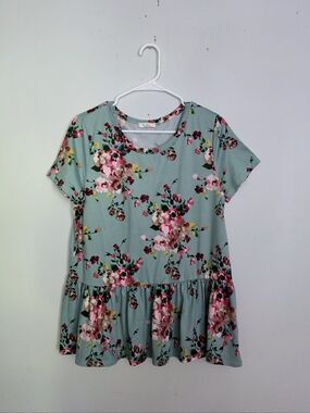 Les Amis Mint Floral Peplum Short Sleeve Top
